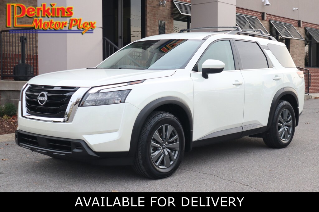 Used 2023 Nissan Pathfinder SV SUV