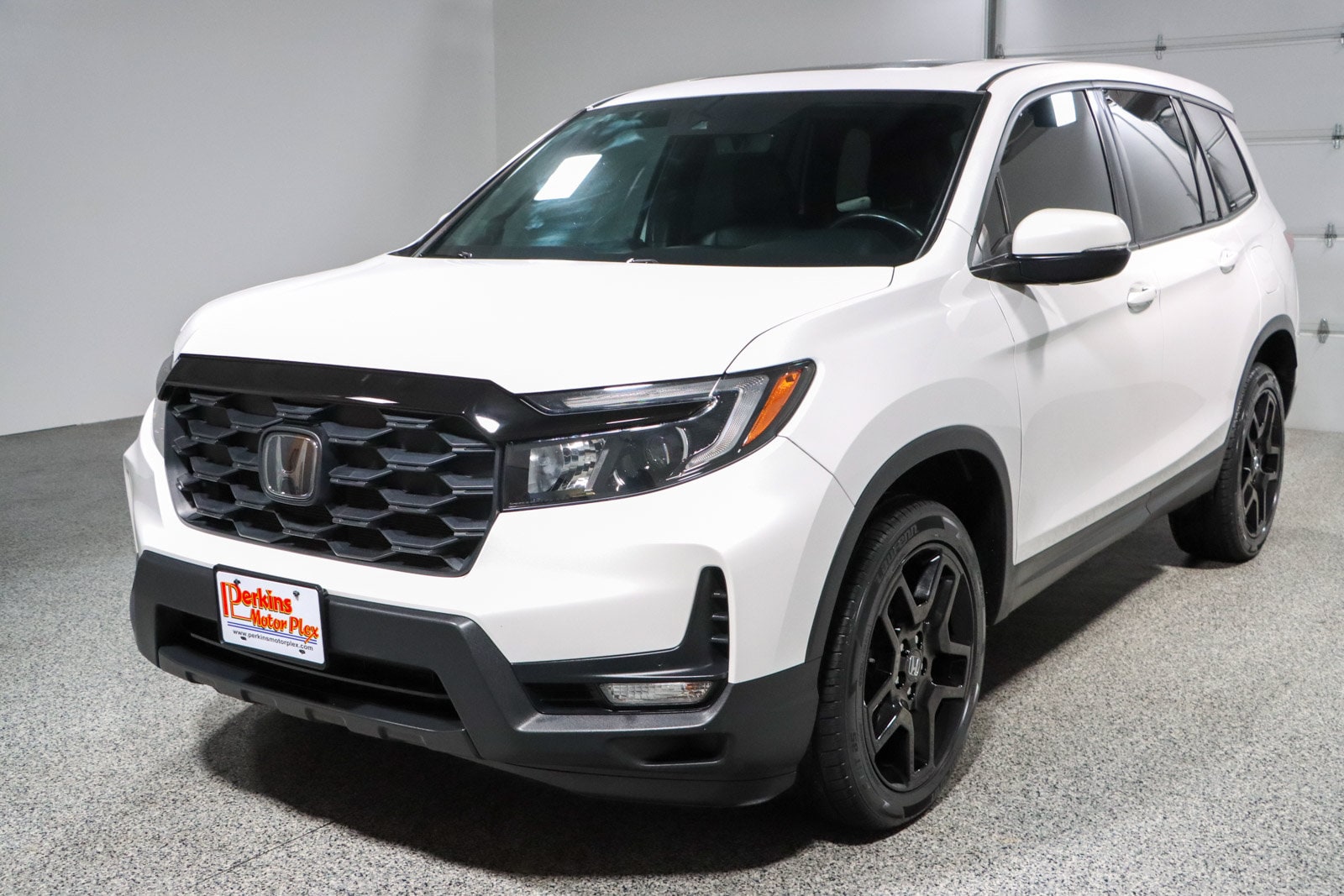 2023 Honda Passport EX-L - Photo 32
