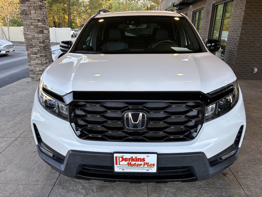 Used 2023 Honda Passport Elite SUV