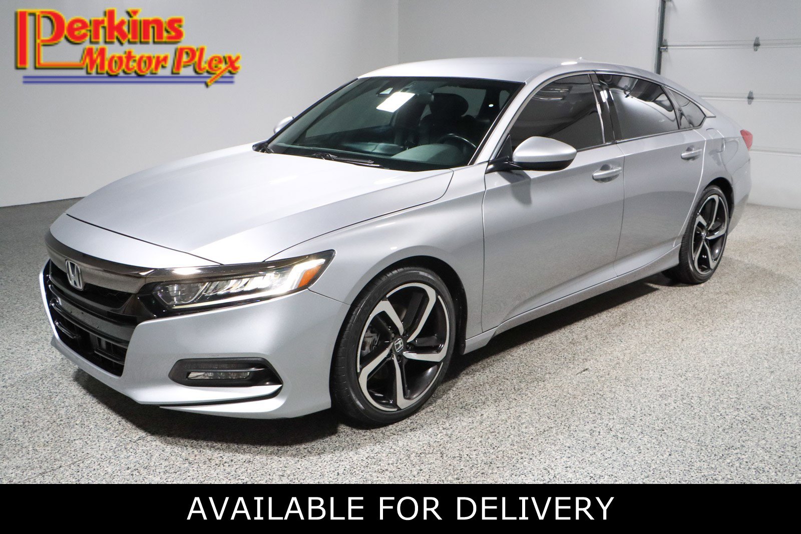 2018 Honda Accord Sport's photo