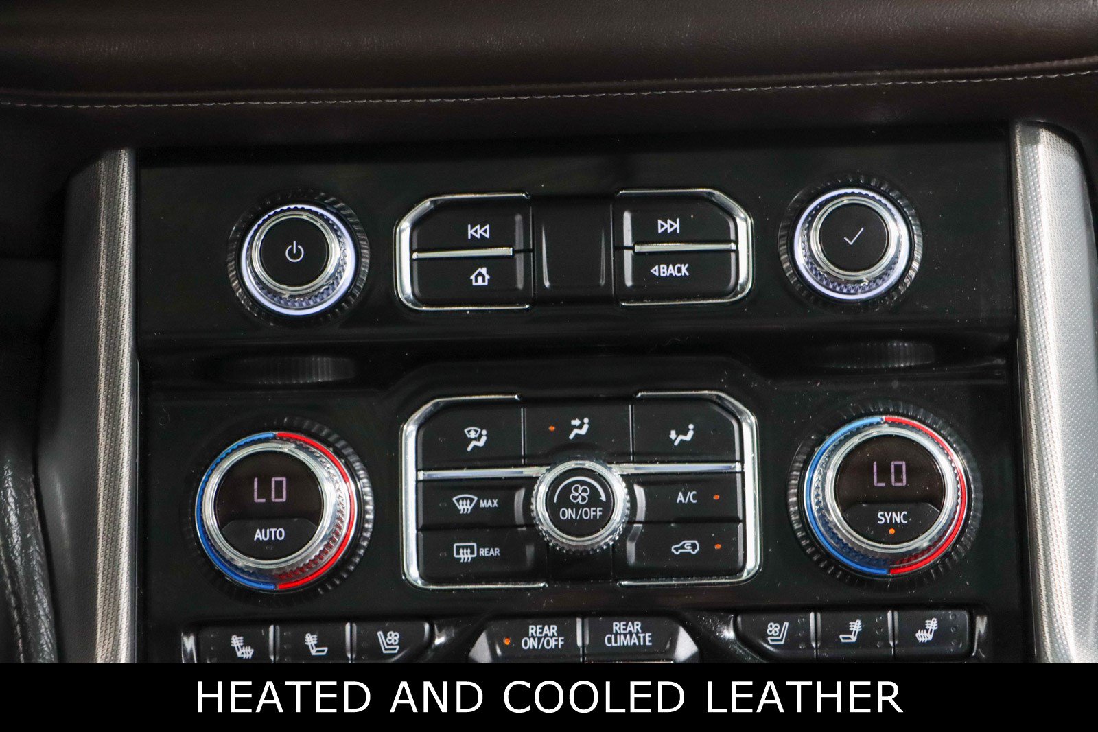 2023 GMC Yukon Denali - Photo 19