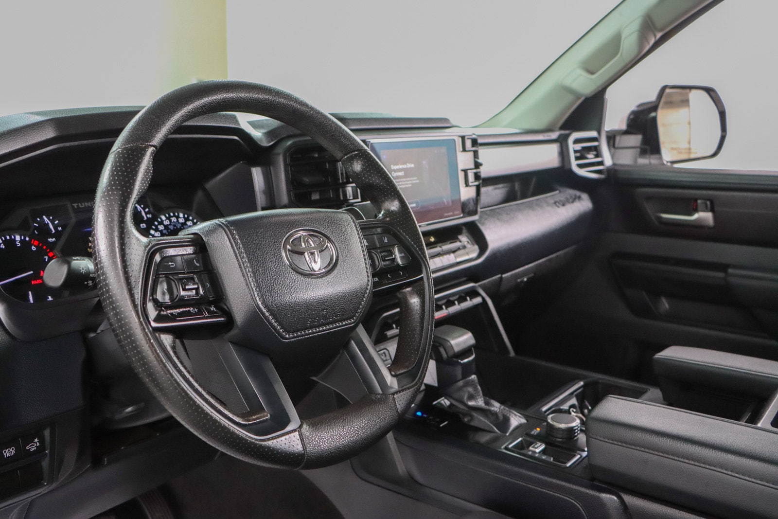 2024 Toyota Tundra SR5 - Photo 23