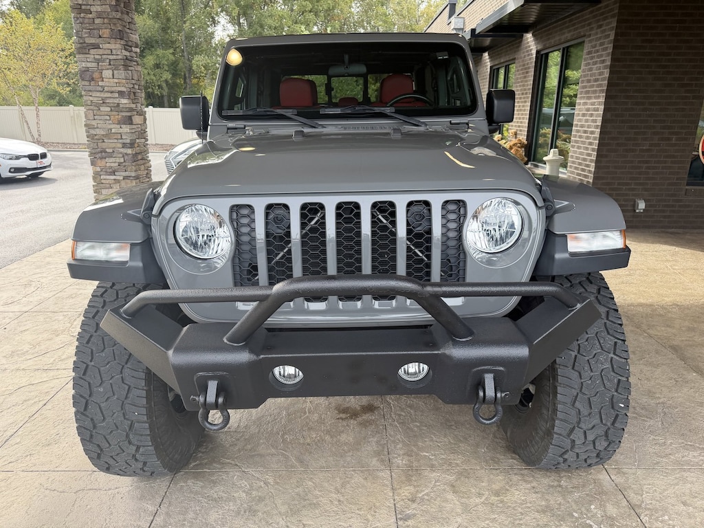 Used 2020 Jeep Gladiator Sport S Truck Crew Cab