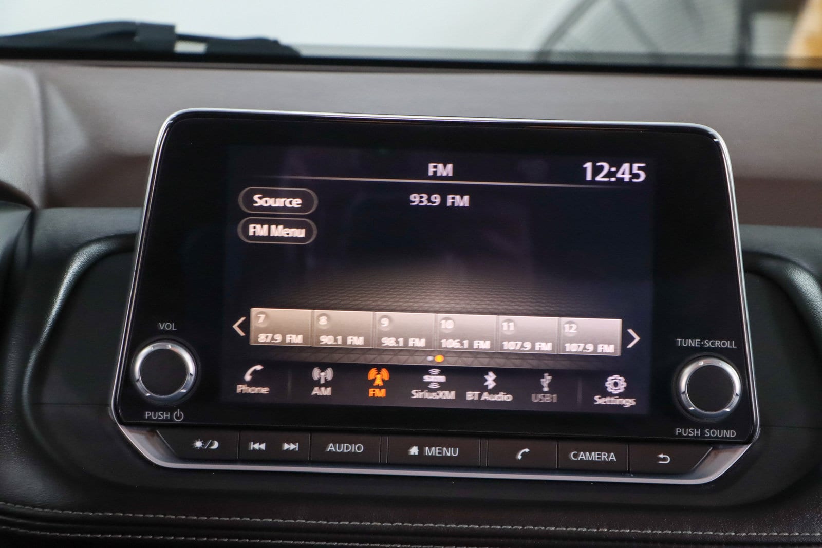 2023 Nissan Rogue SV - Photo 19