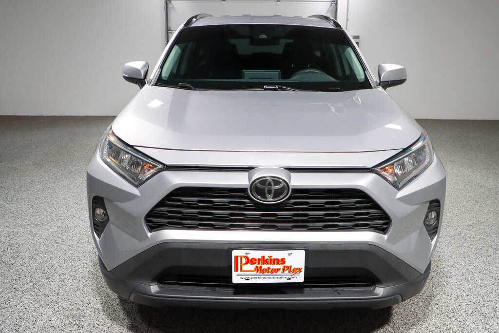 Used 2021 Toyota RAV4 XLE AWD SUV