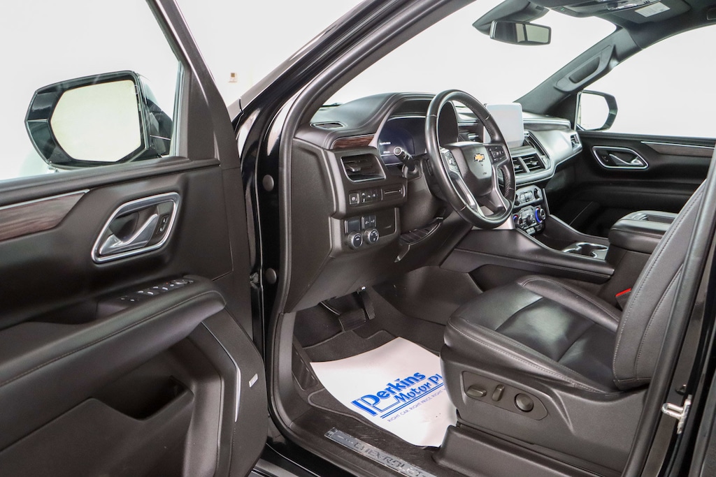 Used 2023 Chevrolet Suburban LT SUV