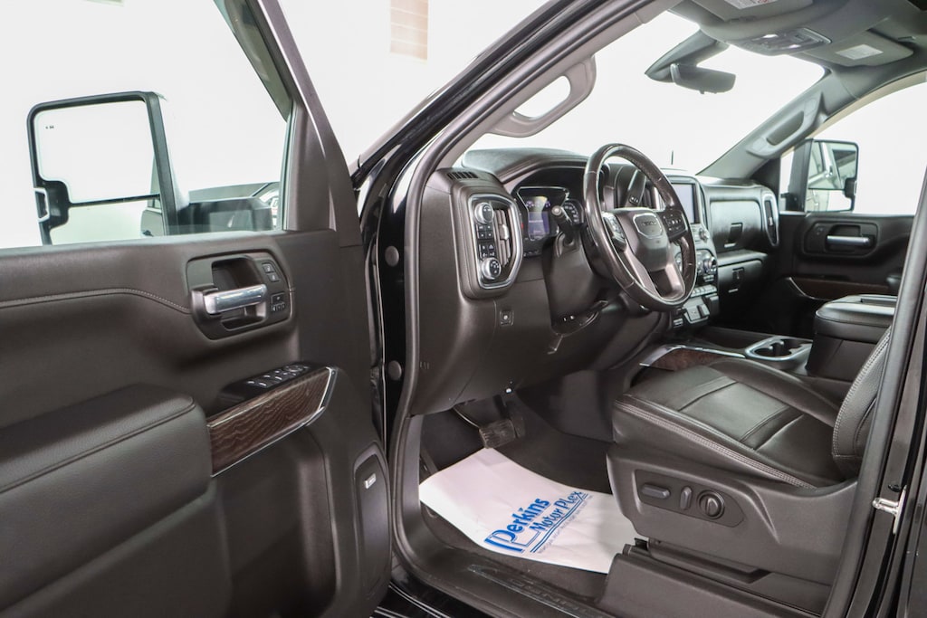 Used 2022 GMC Sierra 2500HD Denali 4X4 Truck Crew Cab