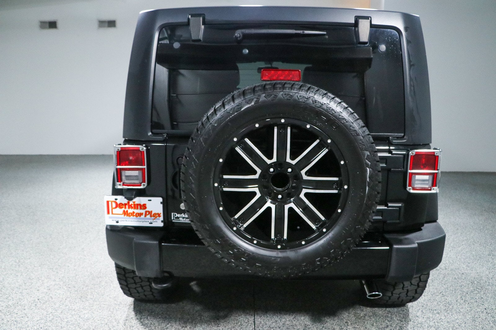 2016 Jeep Wrangler Unlimited Sahara - Photo 8