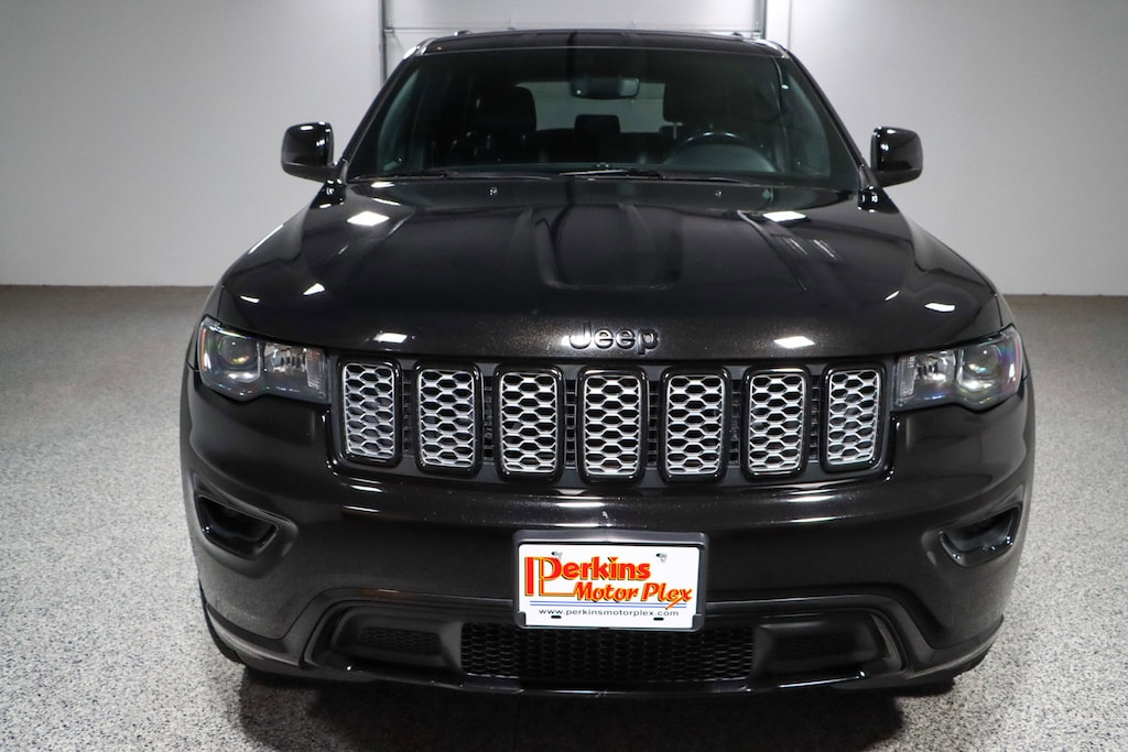 Used 2020 Jeep Grand Cherokee Altitude SUV