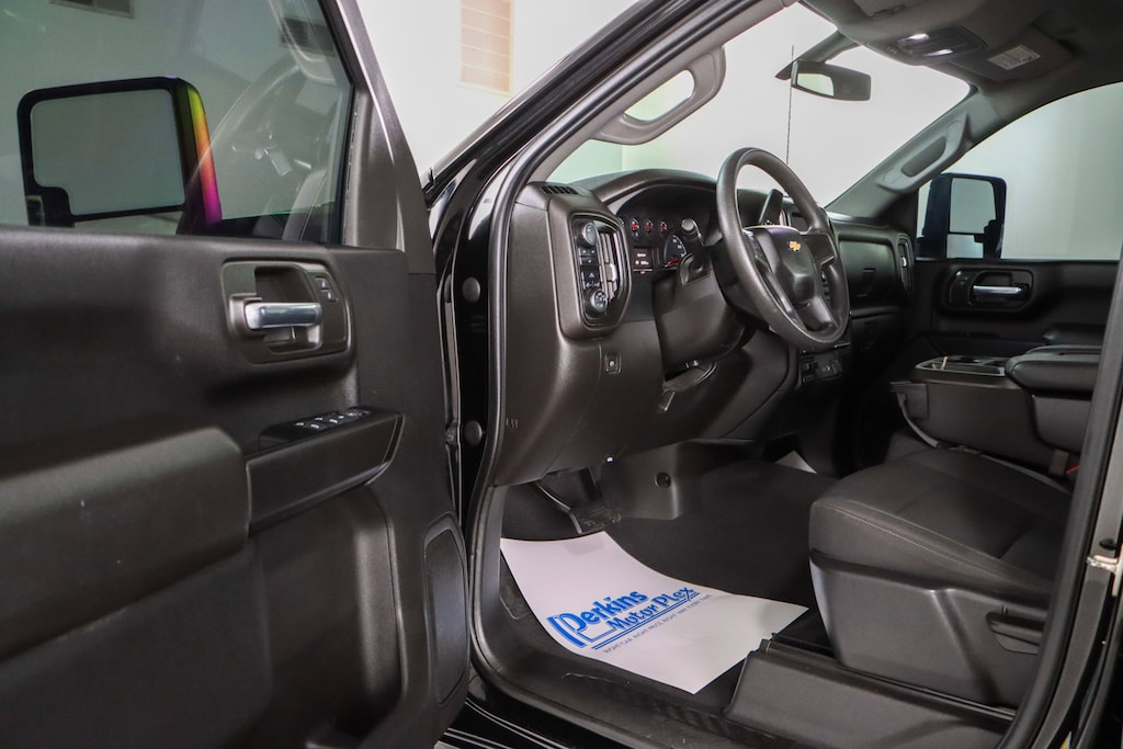 Used 2023 Chevrolet Silverado 2500HD Custom 4X4 Truck Crew Cab