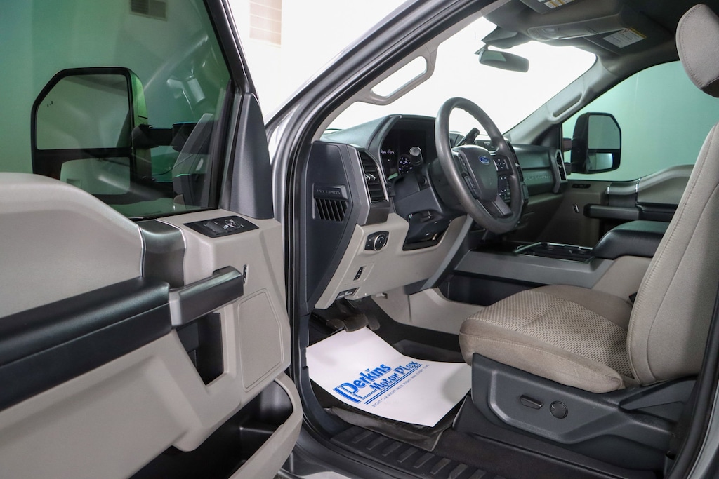 Used 2022 Ford F-250 XLT 4X4 Truck Crew Cab