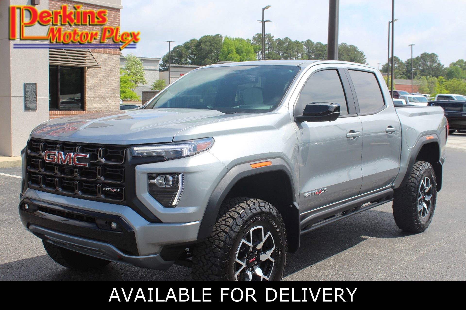 2023 GMC Canyon AT4X's photo