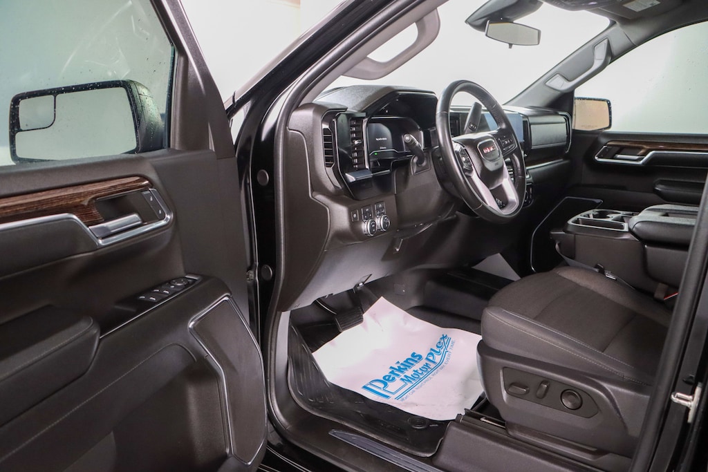 Used 2024 GMC Sierra 1500 Elevation 4X4 Truck Crew Cab