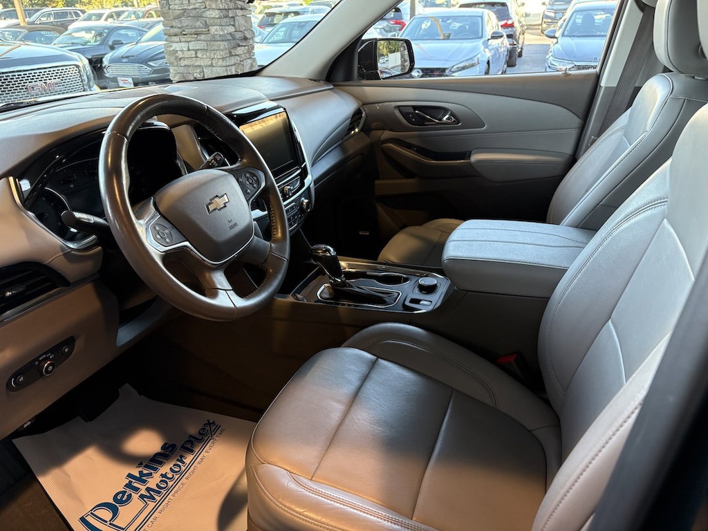 Used 2019 Chevrolet Traverse LT Leather SUV