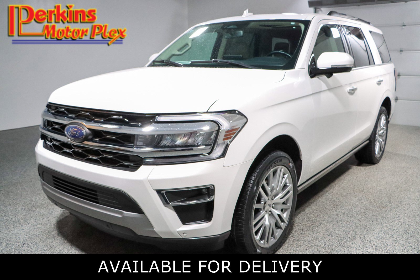 2024 Ford Expedition Limited's photo