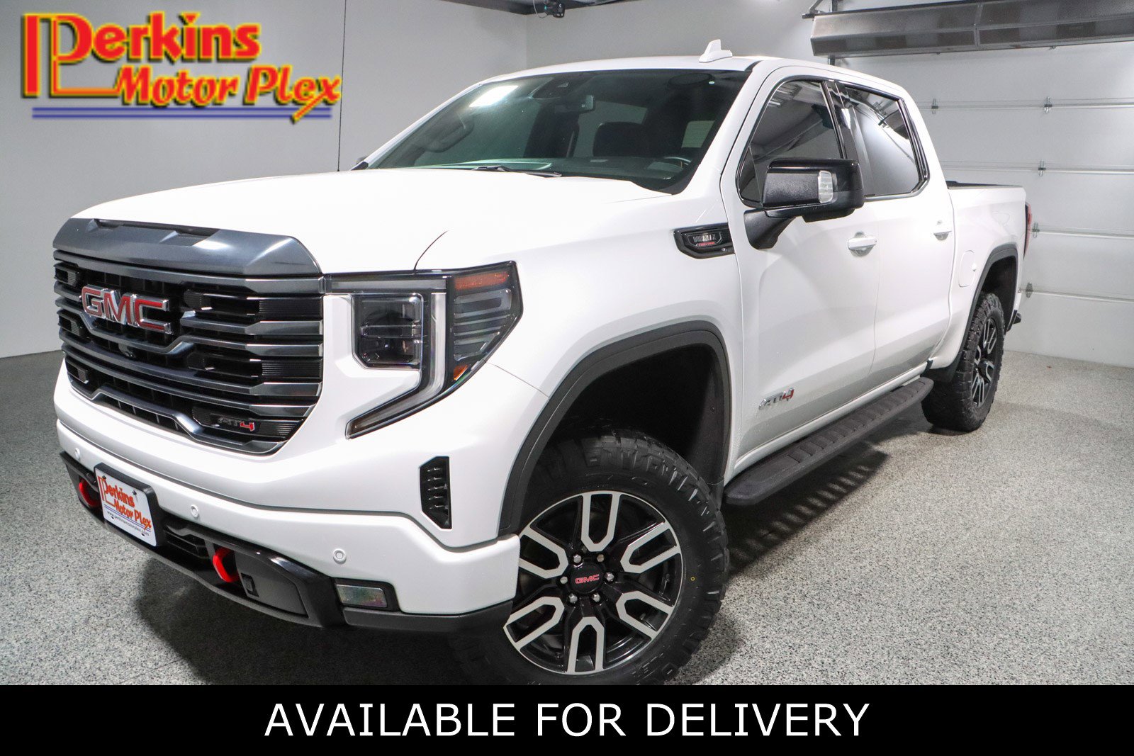 2023 GMC Sierra 1500 AT4's photo