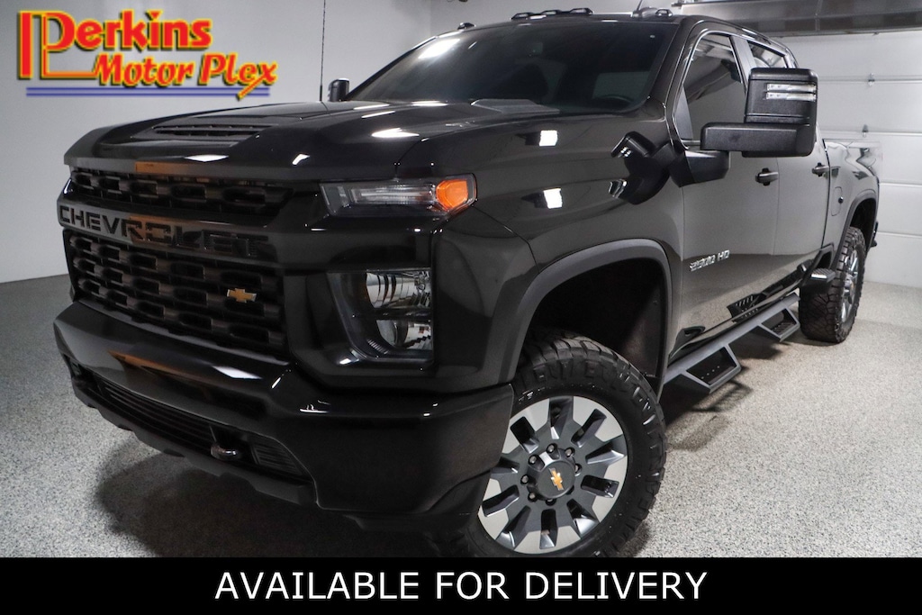 Used 2023 Chevrolet Silverado 2500HD Custom 4X4 Truck Crew Cab