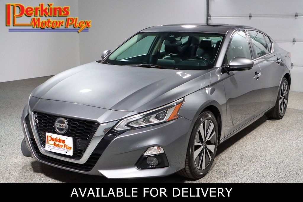 Used 2020 Nissan Altima SL Sedan