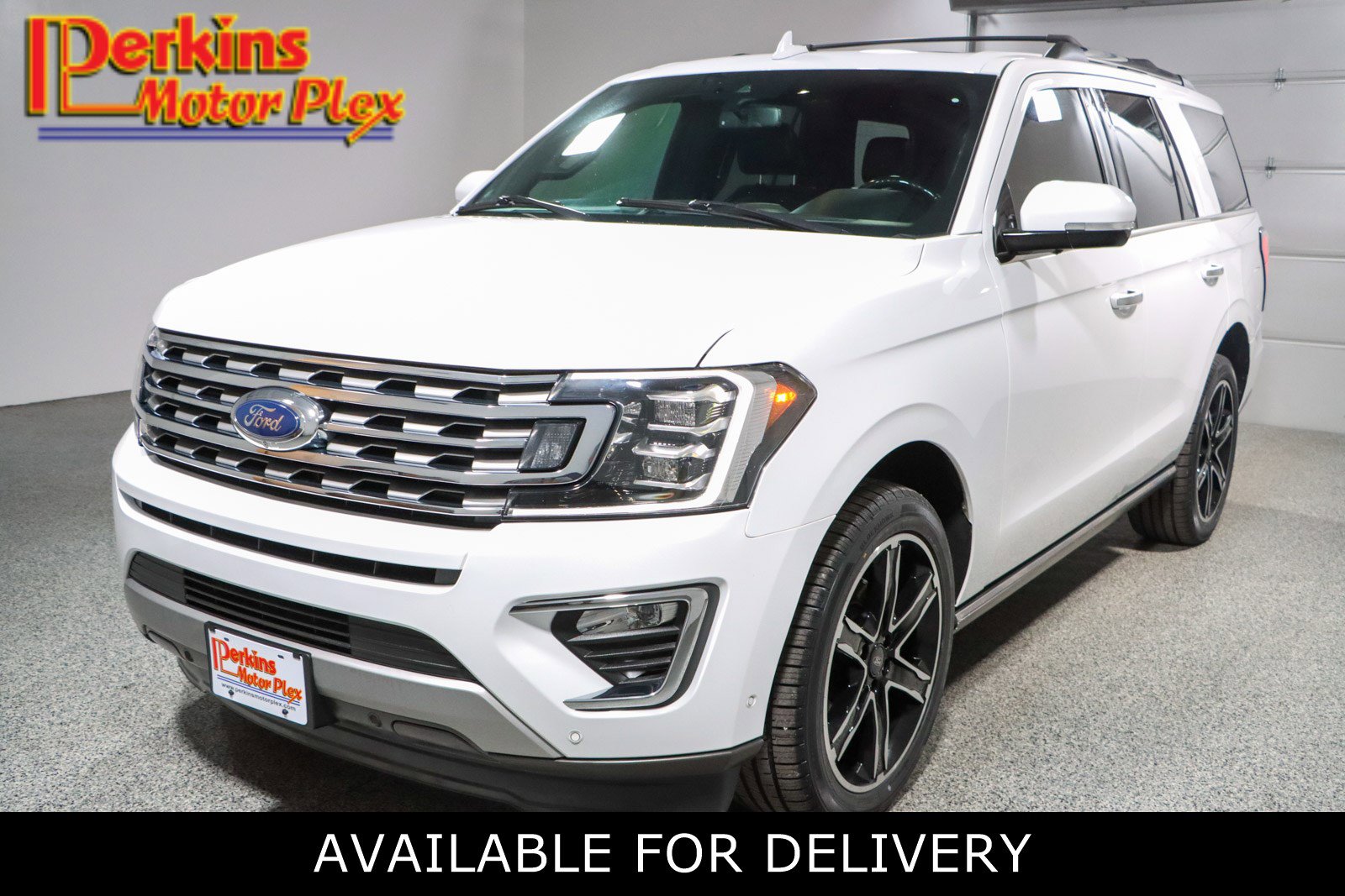 2021 Ford Expedition Limited's photo
