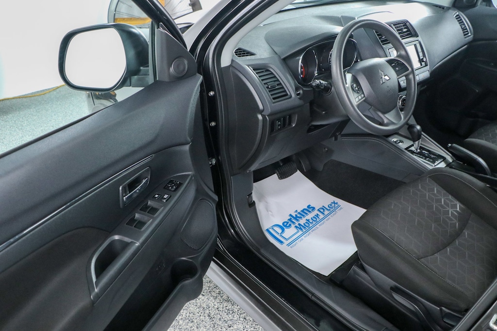 Used 2021 Mitsubishi Outlander Sport LE 4X4 CUV