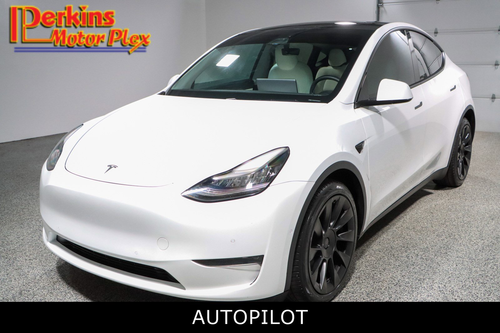 2021 Tesla Model Y Long Range Dual Motor All-Wheel Drive's photo