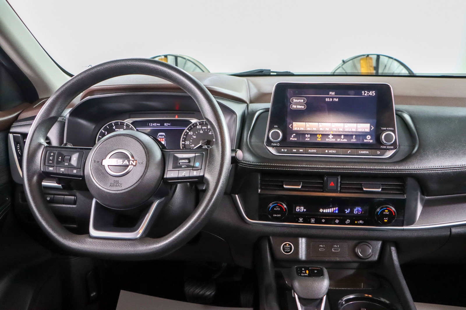 2023 Nissan Rogue SV - Photo 17