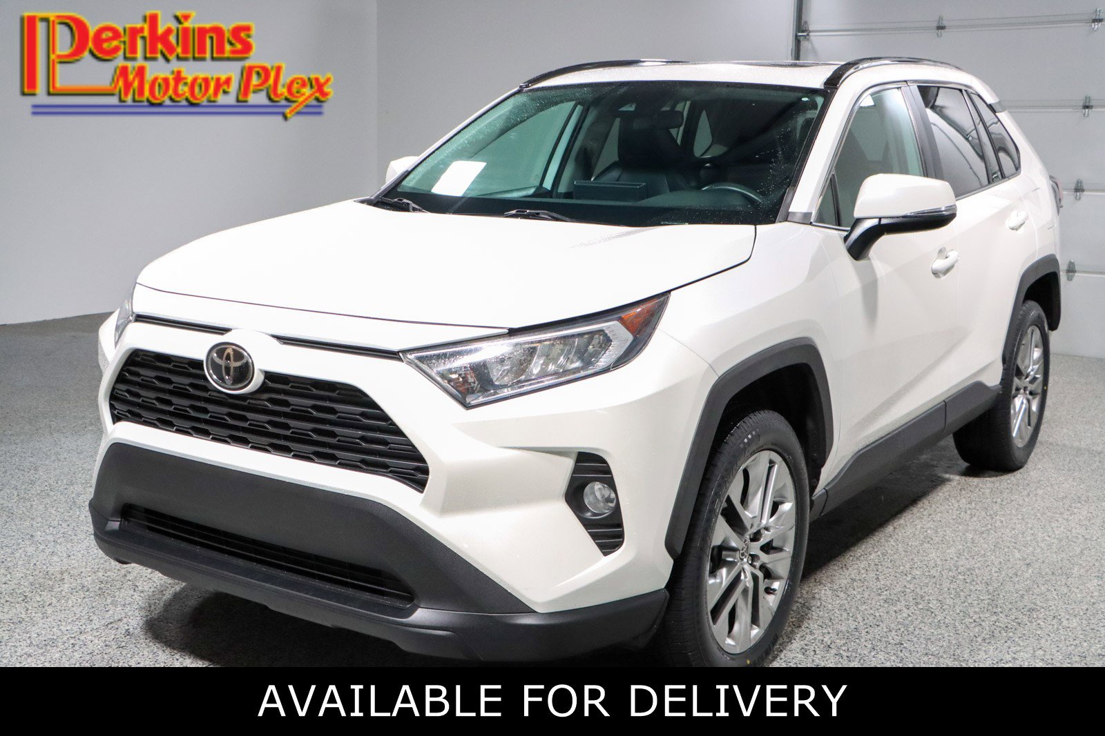 2021 Toyota RAV4 XLE Premium's photo