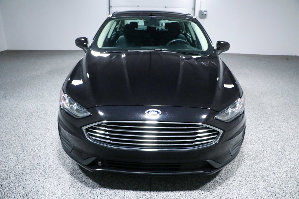 Used 2020 Ford Fusion Hybrid SE Sedan