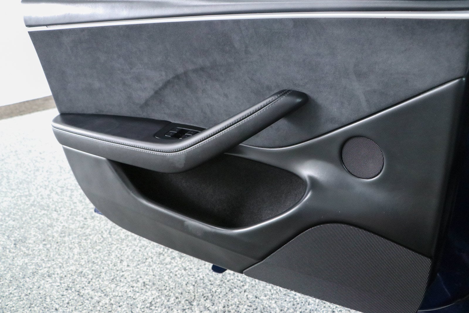 2025 Tesla Model 3 Long Range - Photo 19