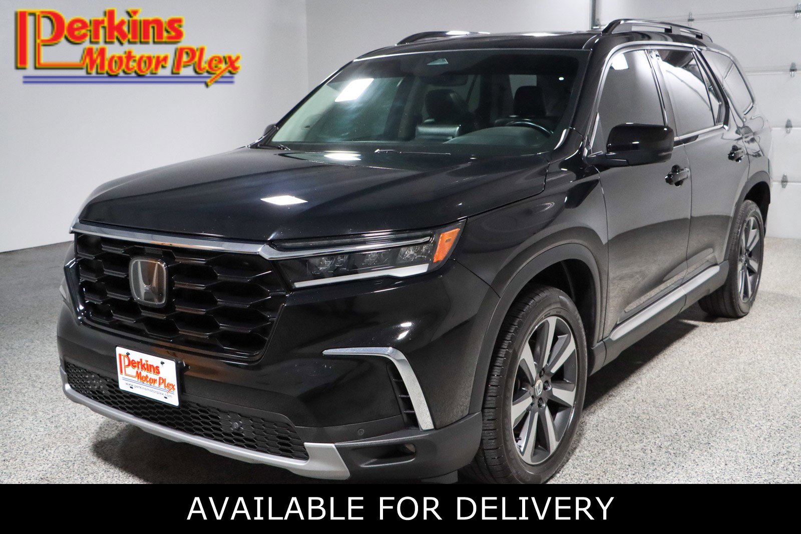 2023 Honda Pilot Touring AWD's photo