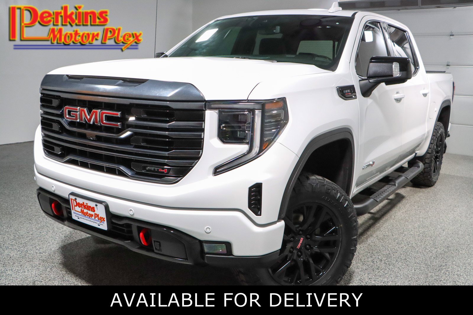 2023 GMC Sierra 1500 AT4's photo