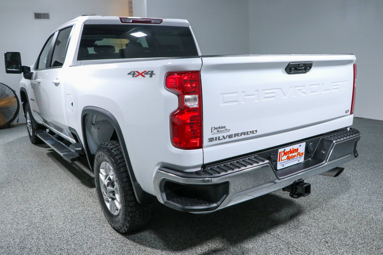 2024 Chevrolet Silverado 2500HD LT - Photo 9