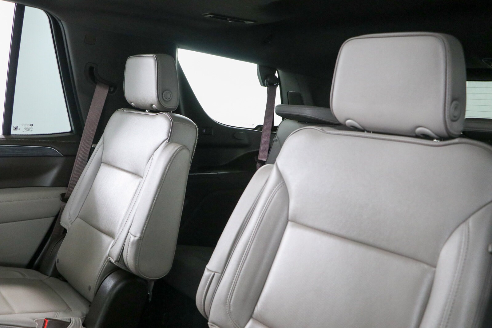 2023 GMC Yukon SLT - Photo 29
