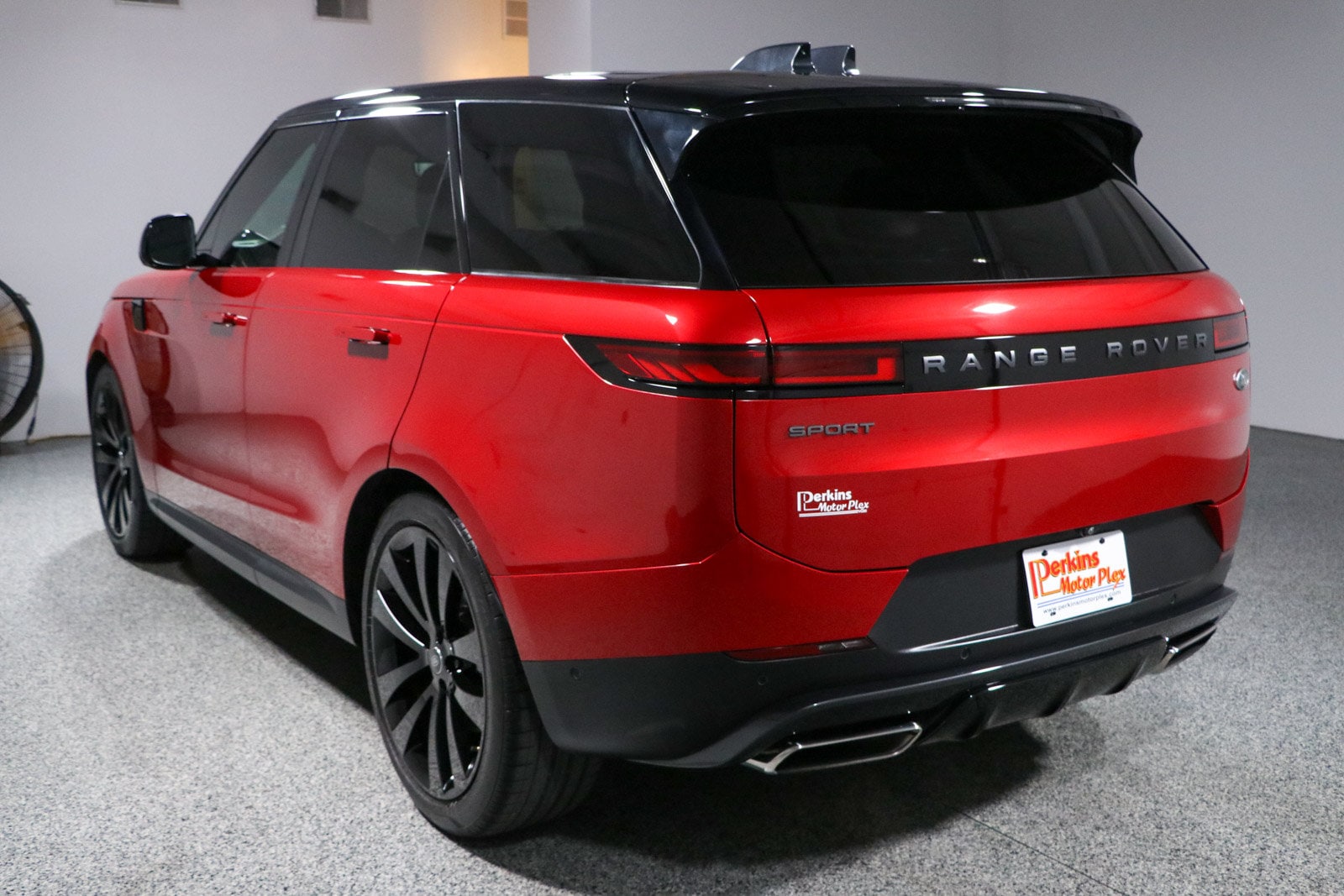 2023 Land Rover Range Rover Sport SE - Photo 9