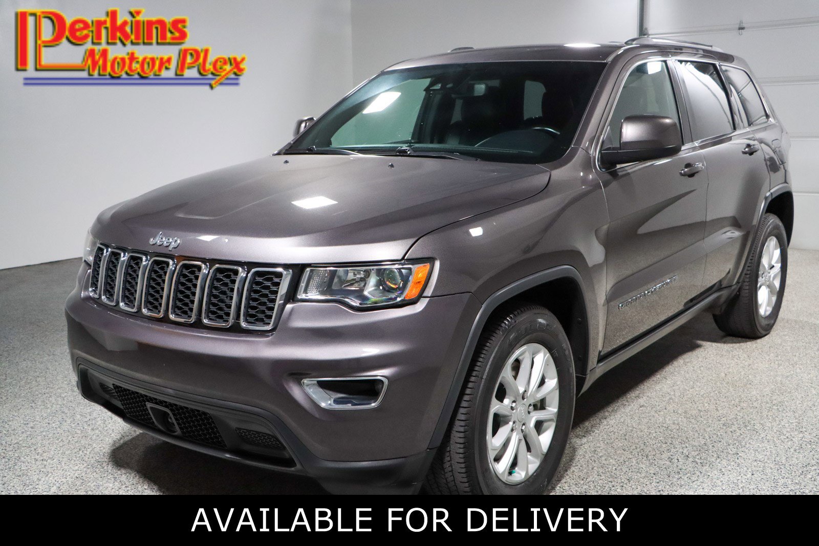 2021 Jeep Grand Cherokee Laredo E's photo