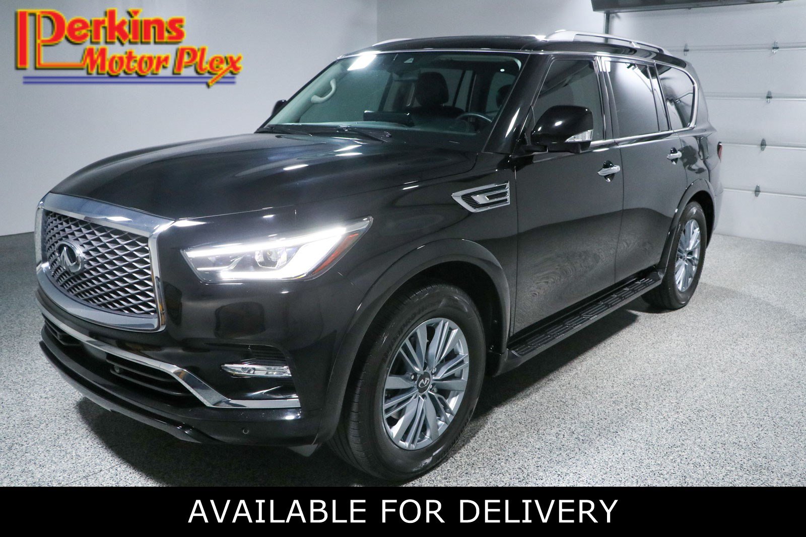 2023 INFINITI QX80 Luxe