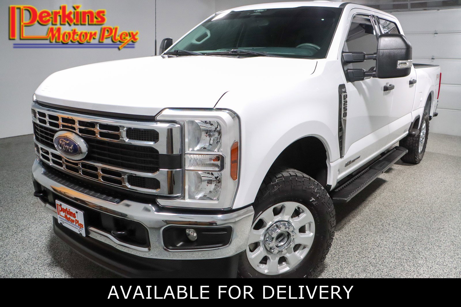 2024 Ford F-250 XLT 4x4 Crew Cab 8' Box's photo