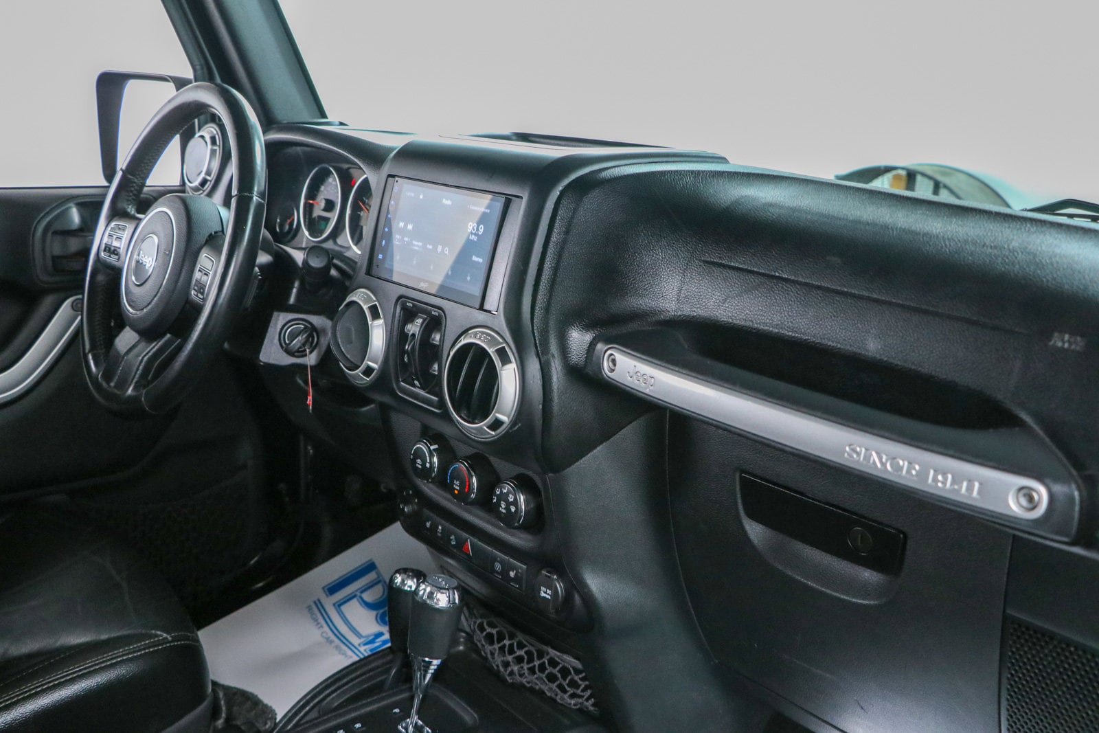 2016 Jeep Wrangler Unlimited Sahara - Photo 25