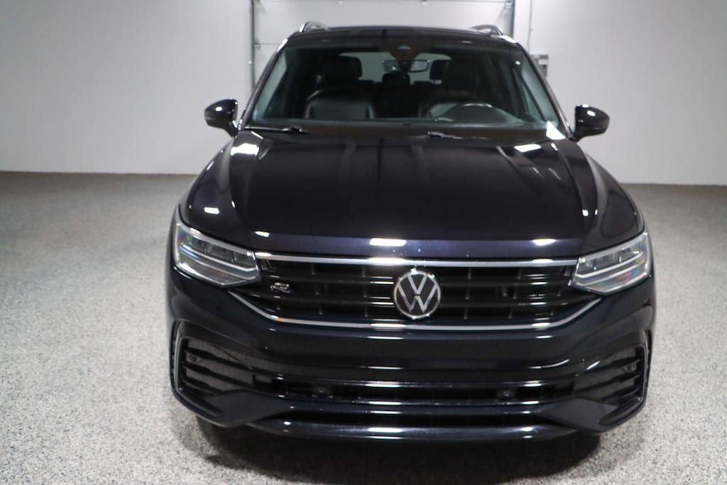 Used 2022 Volkswagen Tiguan SE R-Line Black SUV