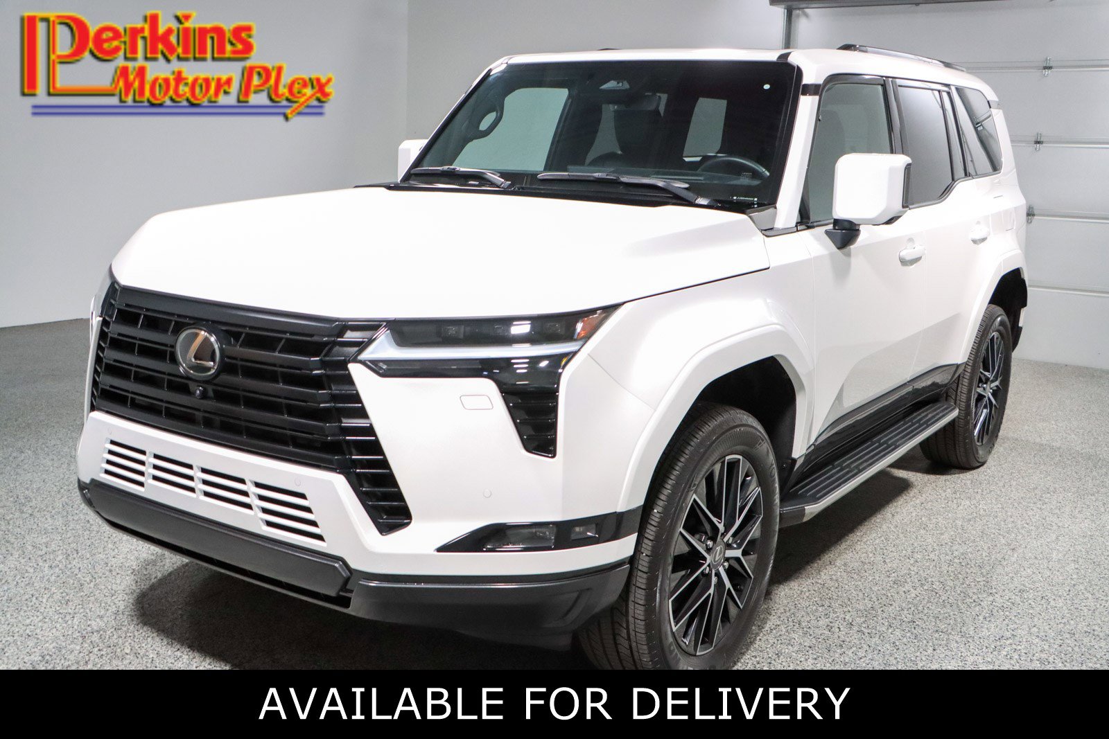 2025 Lexus GX Premium's photo