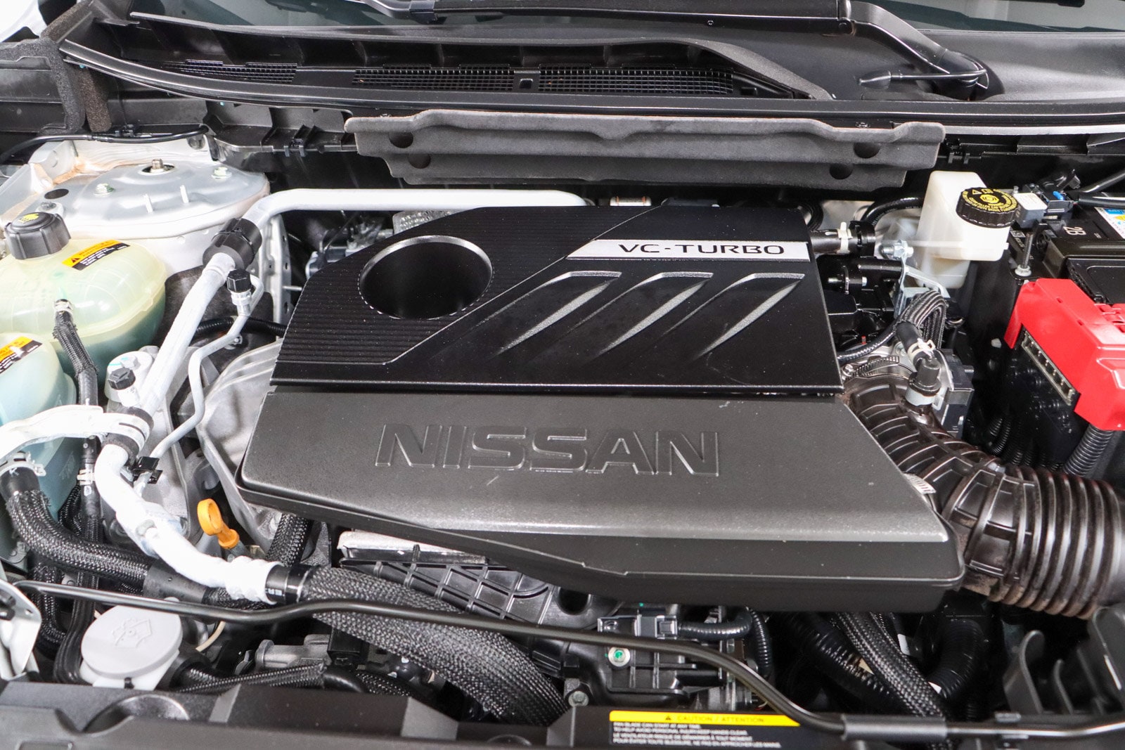 2023 Nissan Rogue SV - Photo 29