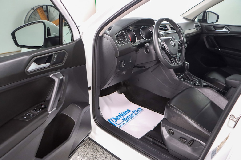 Used 2020 Volkswagen Tiguan SE AWD SUV