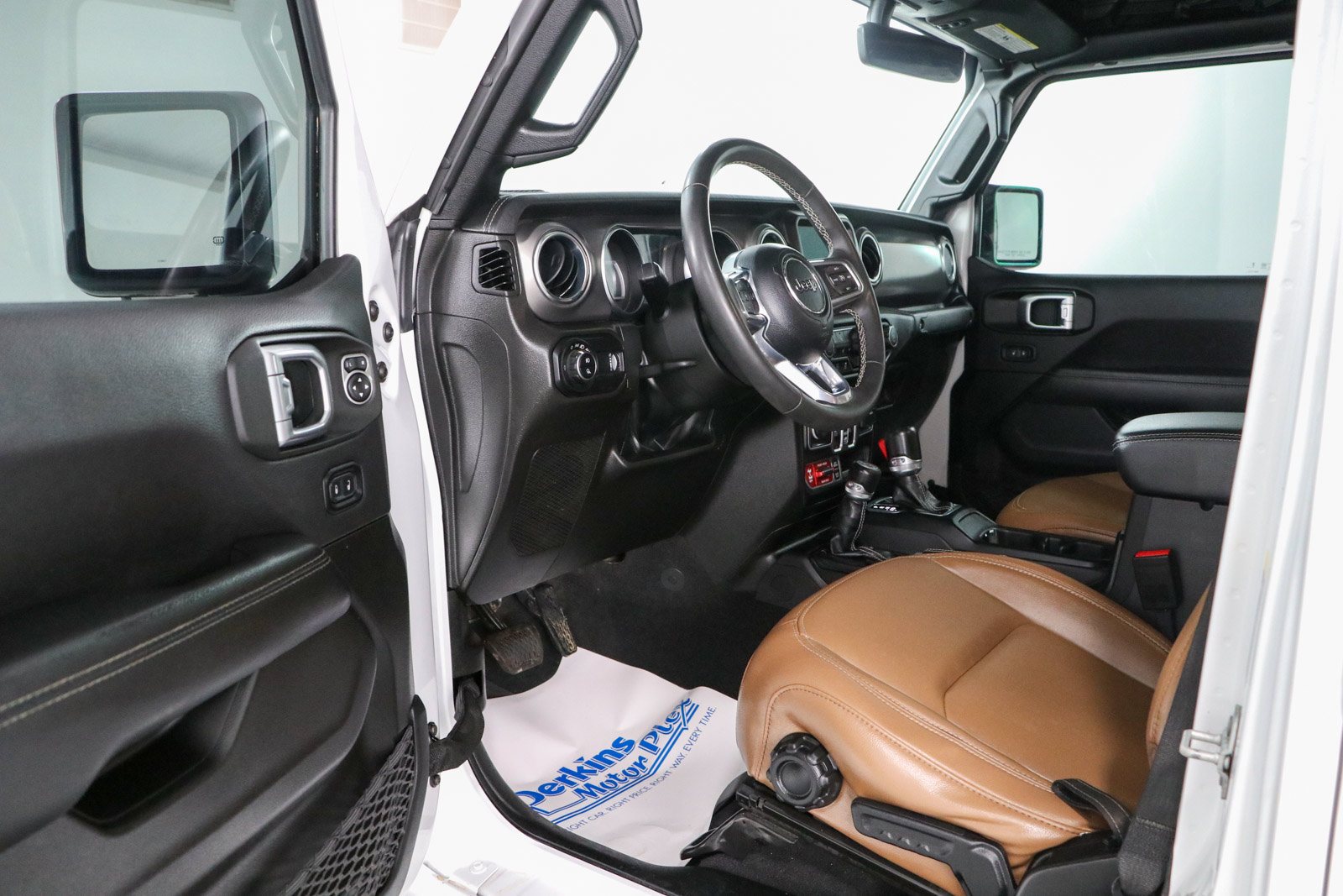 Used 2023 Jeep Gladiator Rubicon 4X4 Truck Crew Cab