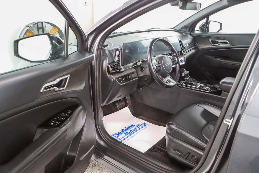 Used 2024 Kia Sportage X-Line AWD SUV