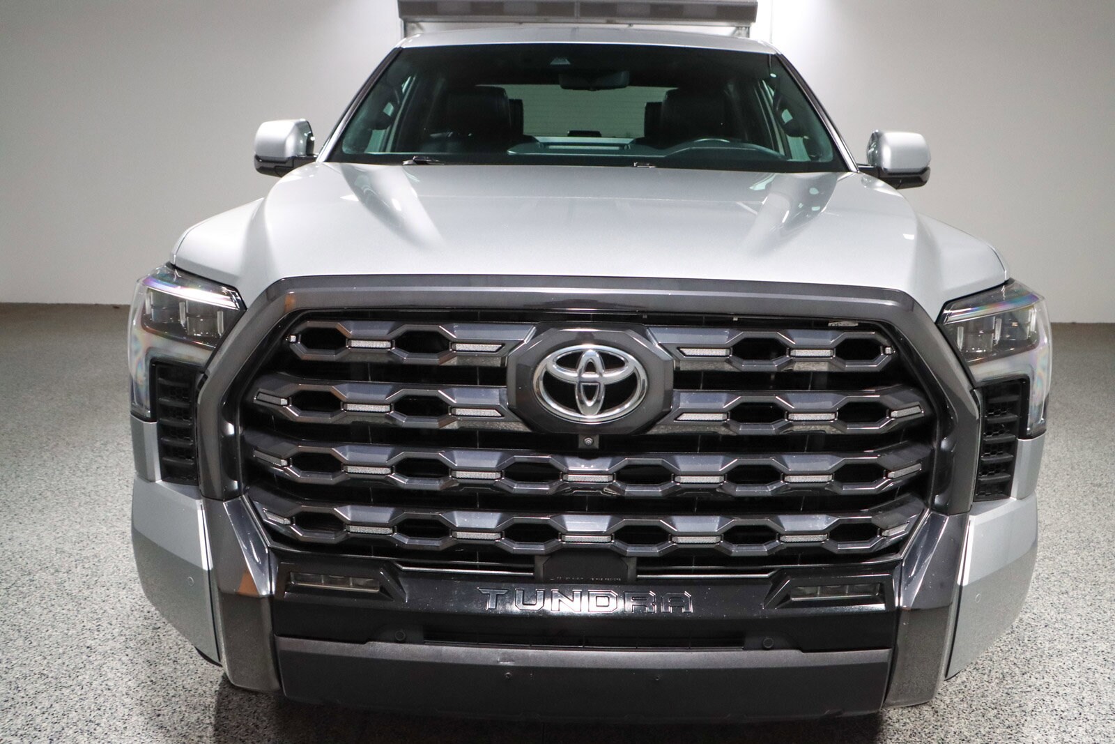 2022 Toyota Tundra Platinum photo 3