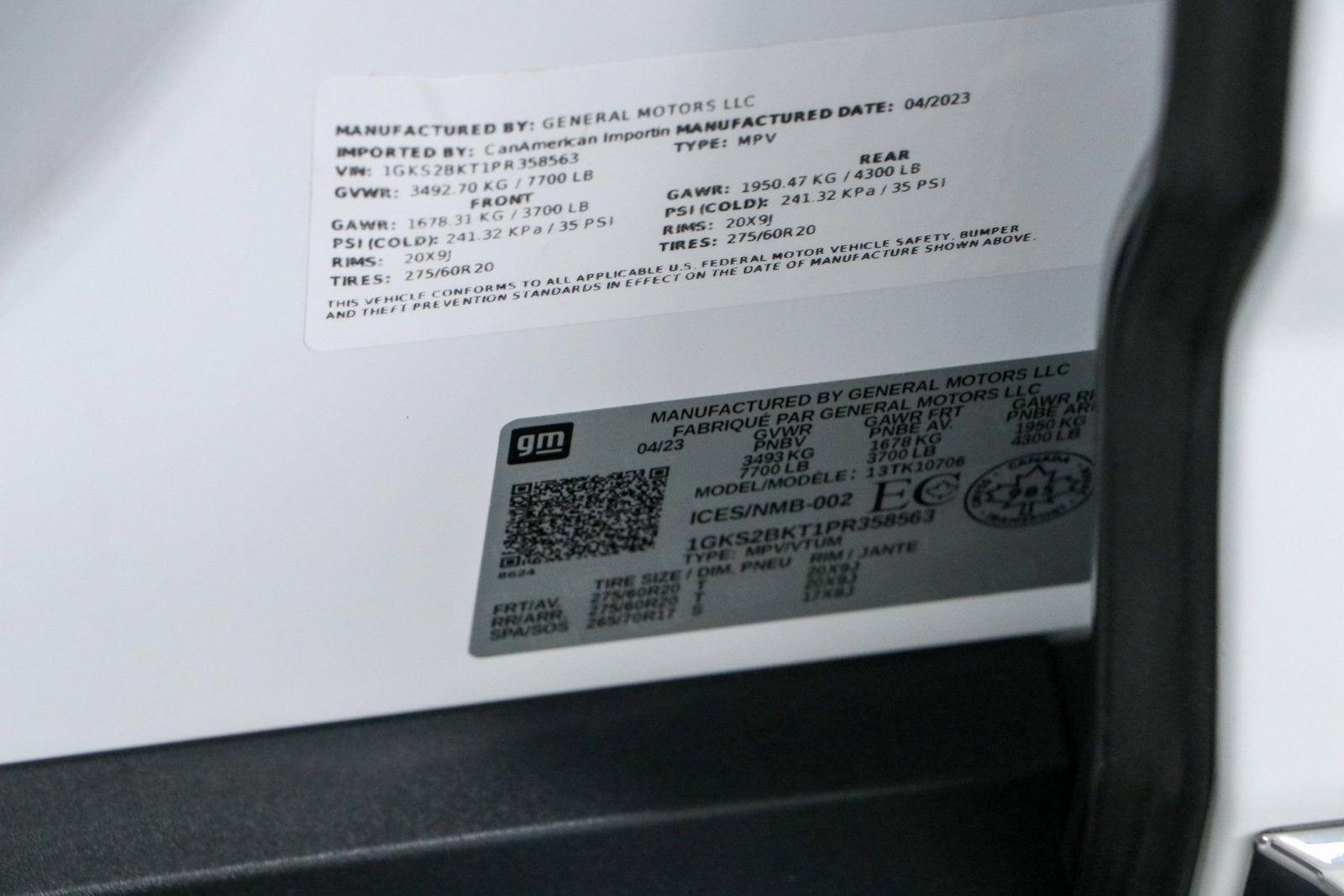 2023 GMC Yukon SLT - Photo 39