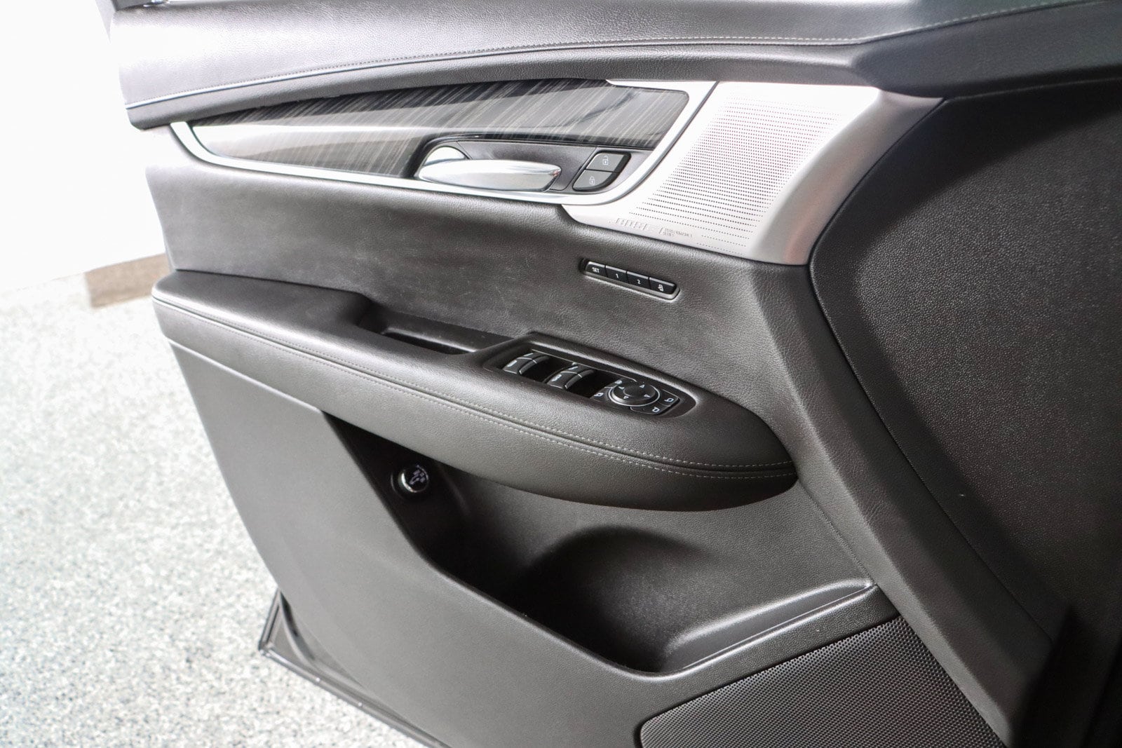 2024 Cadillac XT6 Premium Luxury - Photo 22