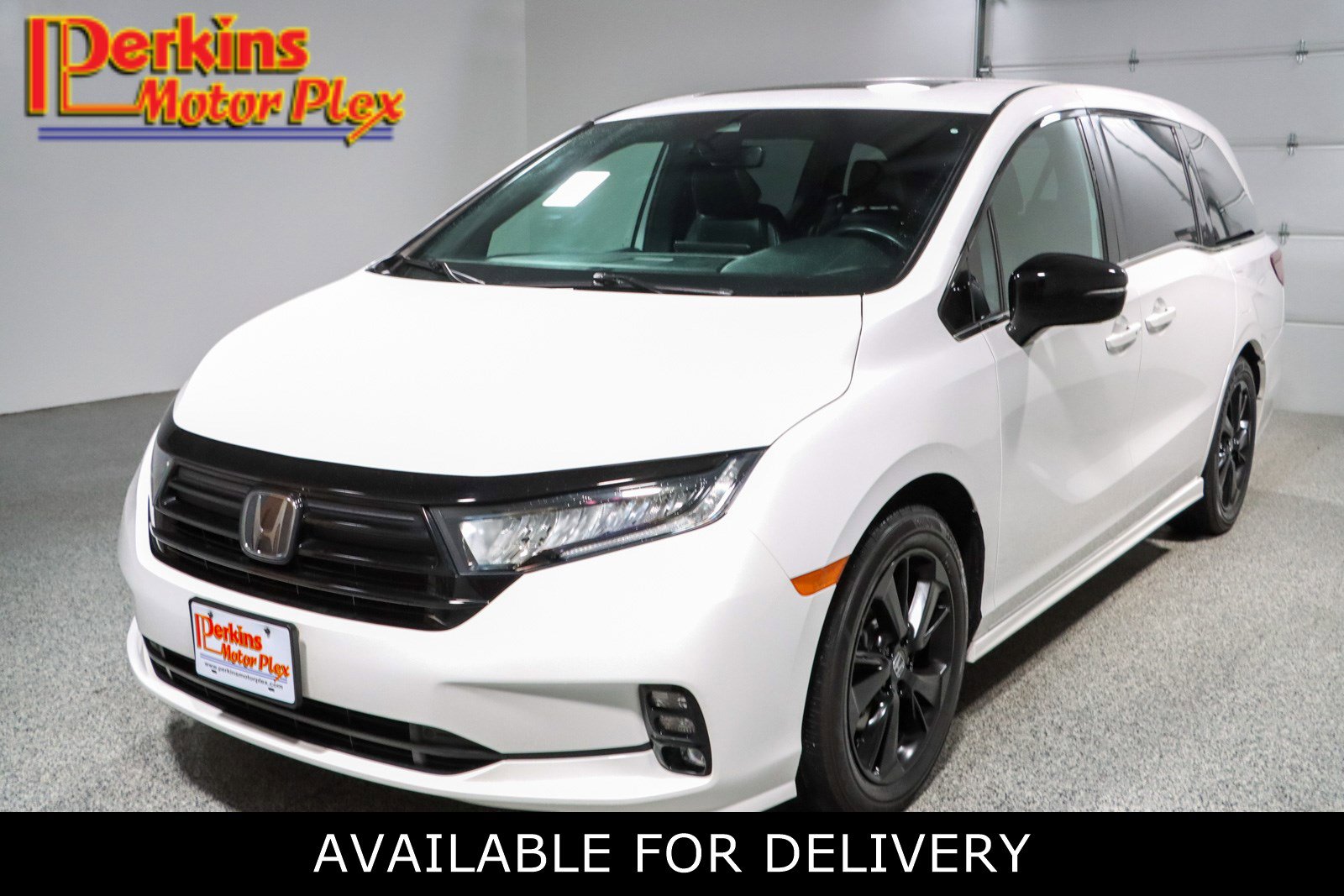 2023 Honda Odyssey SPORT's photo