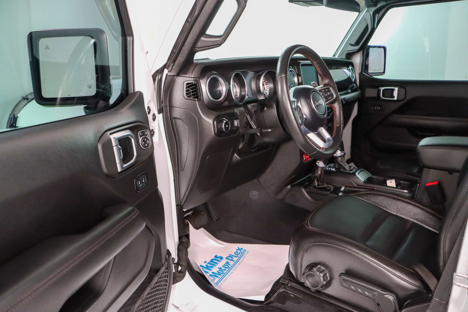 2023 Jeep Wrangler Rubicon 392 photo 2