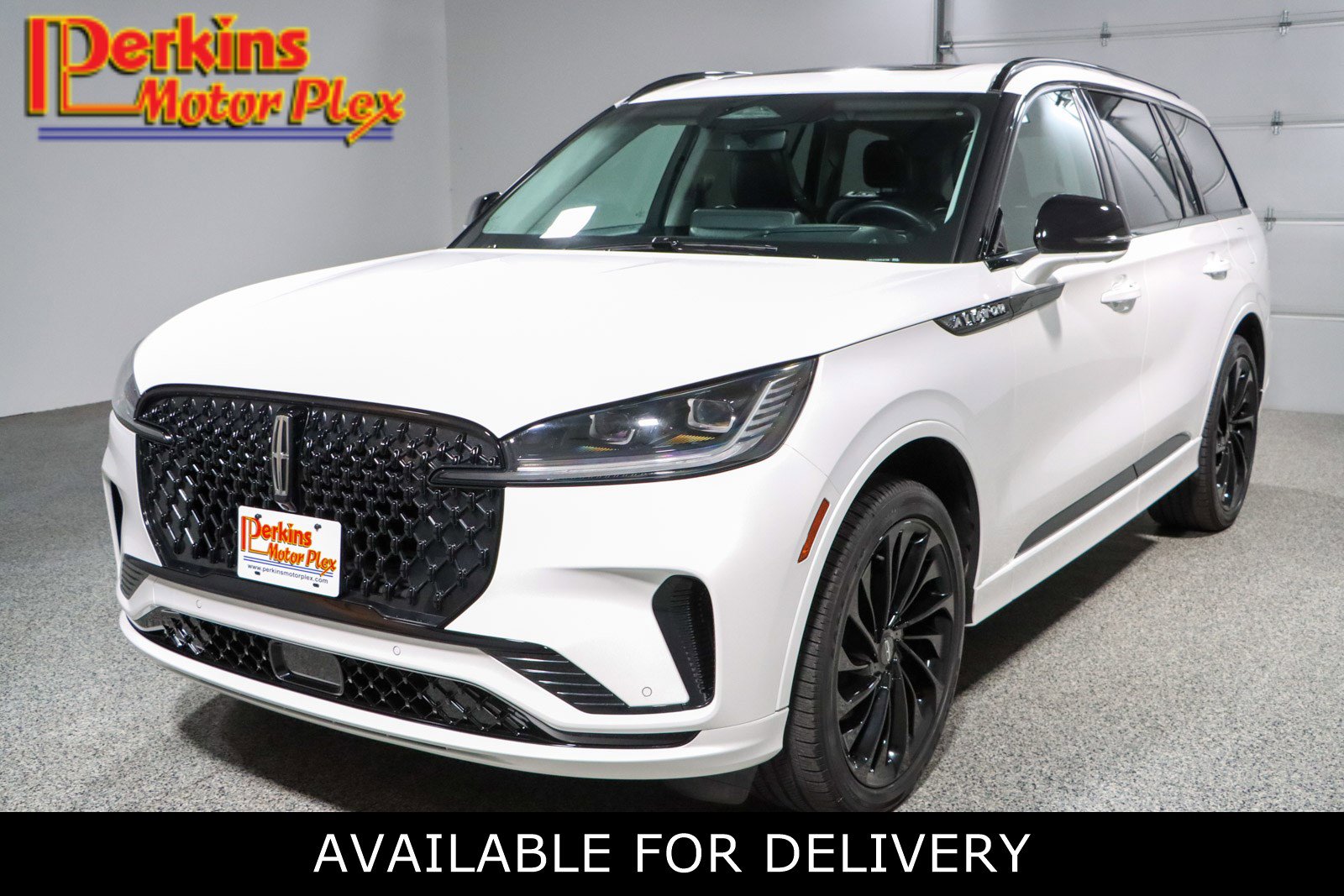 2025 Lincoln Aviator Reserve AWD's photo